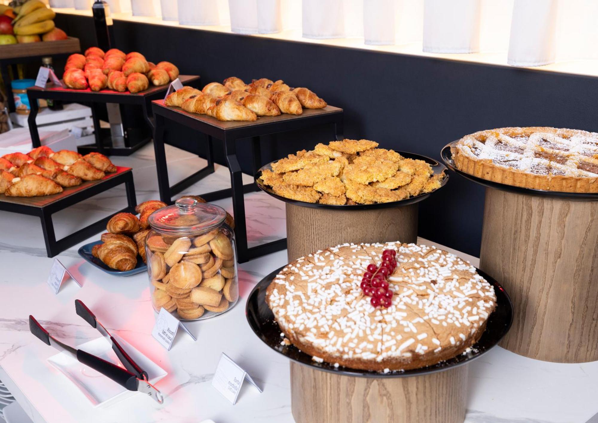 Best Western Plus Hotel Farnese 파르마 외부 사진