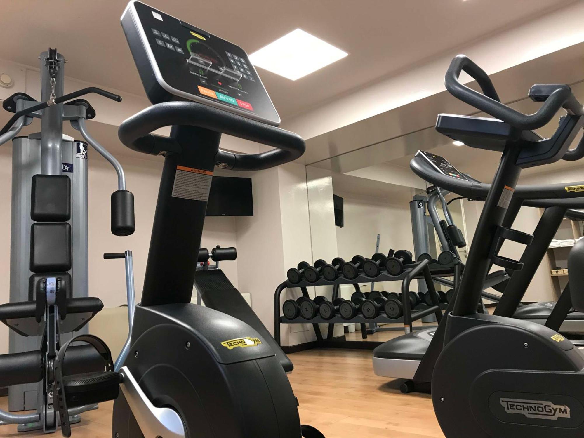 Best Western Plus Hotel Farnese 파르마 외부 사진