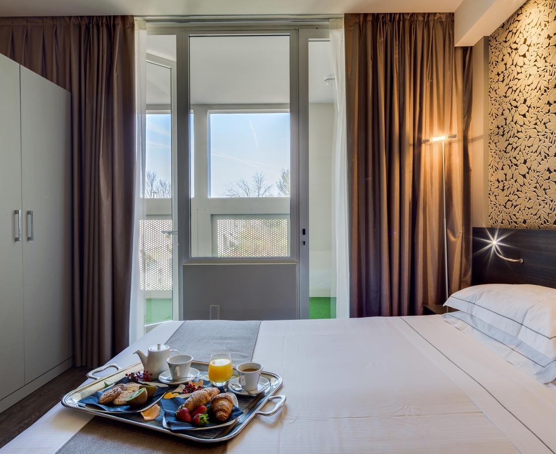 Best Western Plus Hotel Farnese 파르마 외부 사진