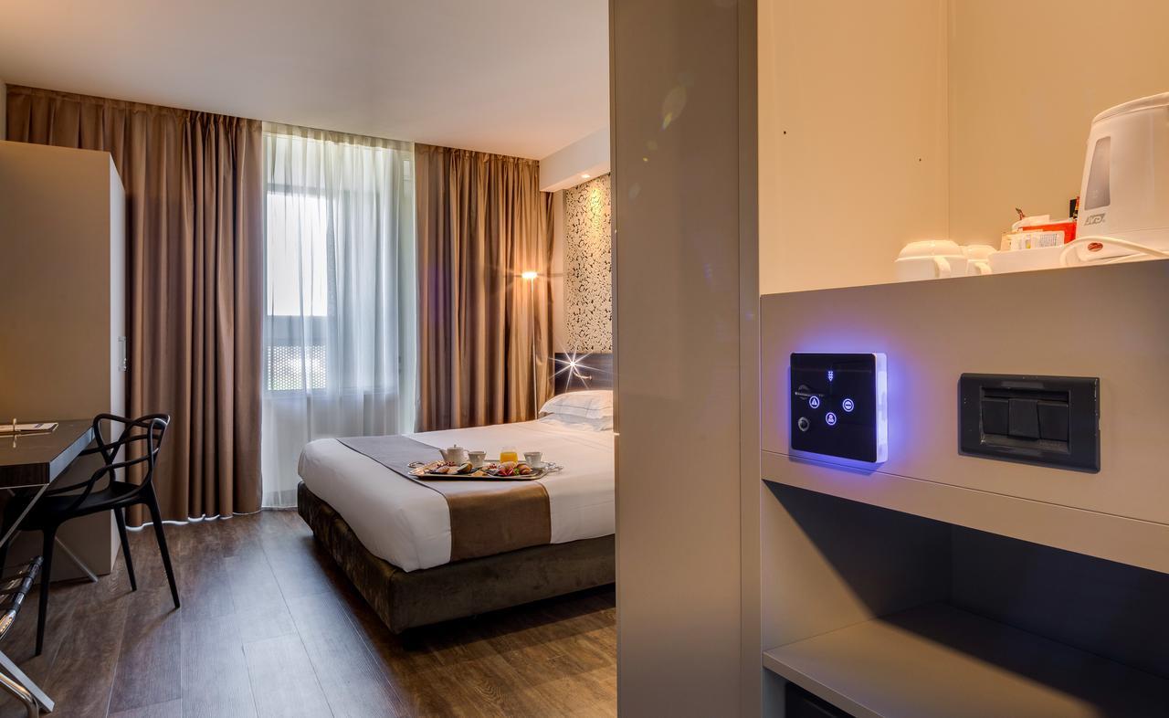 Best Western Plus Hotel Farnese 파르마 외부 사진