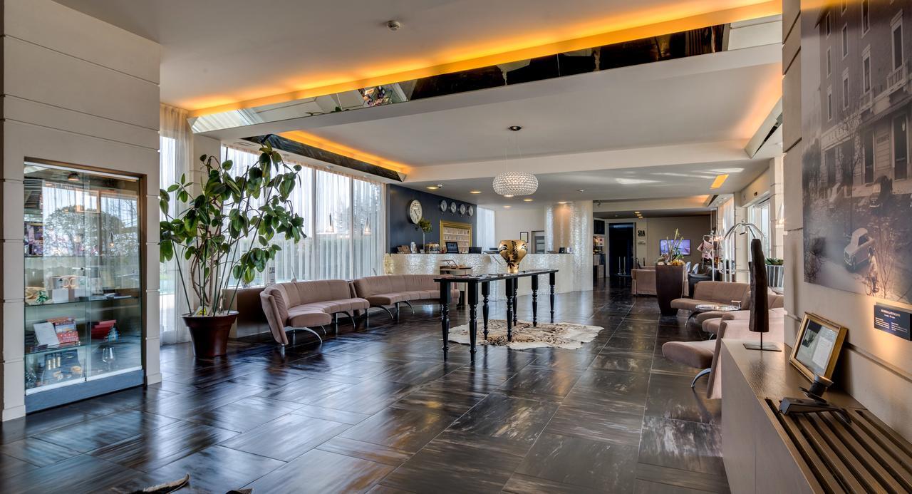 Best Western Plus Hotel Farnese 파르마 외부 사진